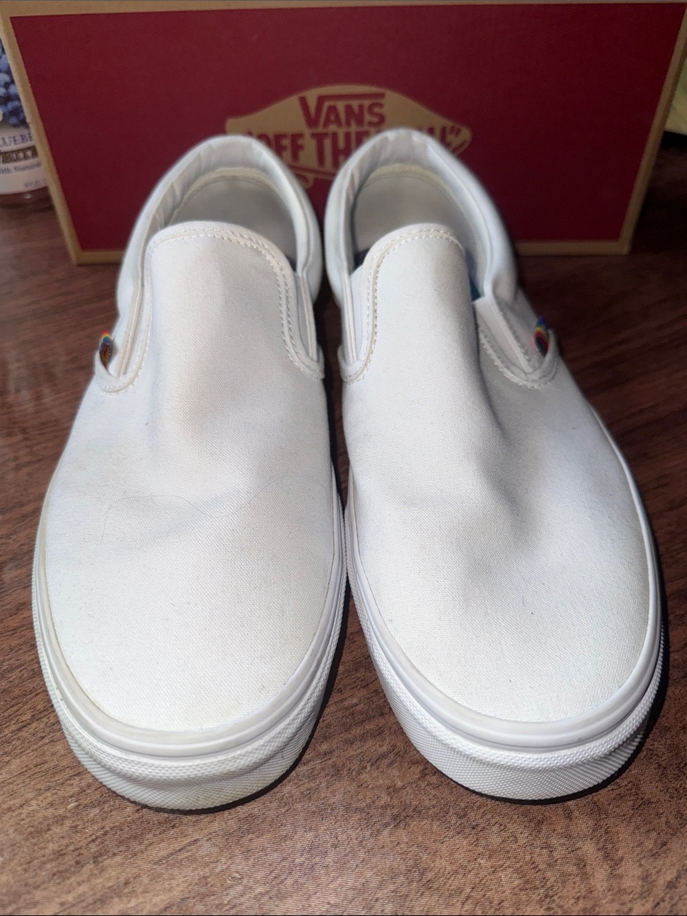 Vans Classic Slip-On in White with Rainbow Trim 2020 Pride Month limited edition - Picture 3 of 7